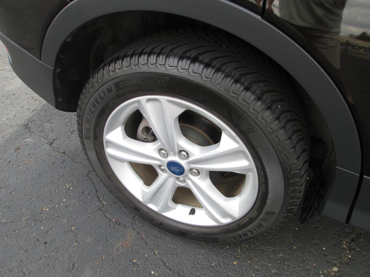 Ford Escape SE FWD 2013