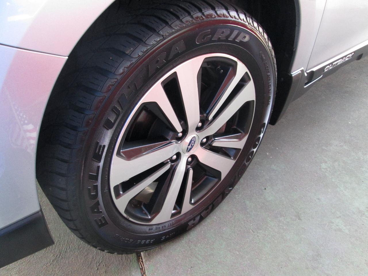 Subaru Outback 2.5i Limited 2019