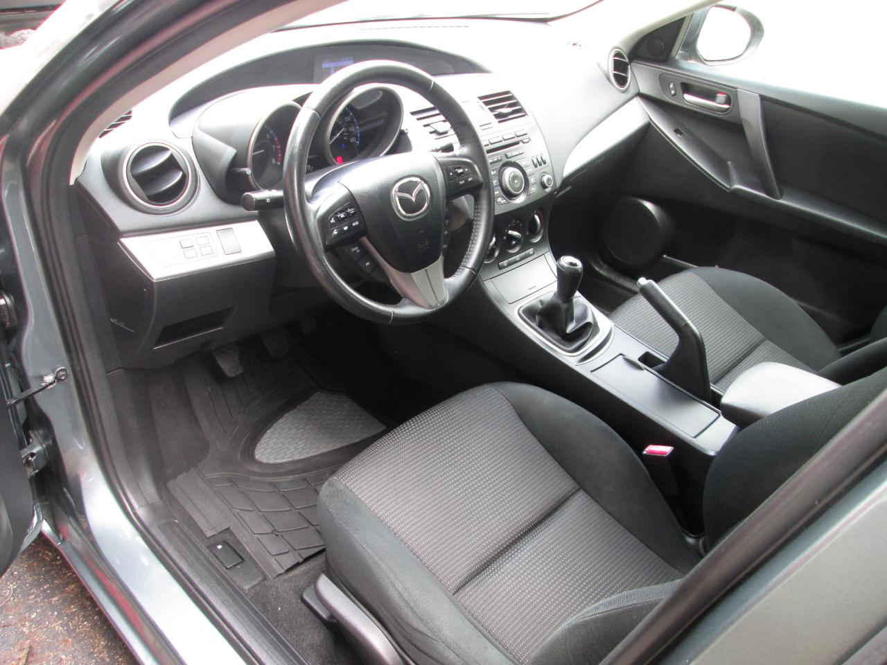 Mazda MAZDA3 I Touring 5-Door 2012