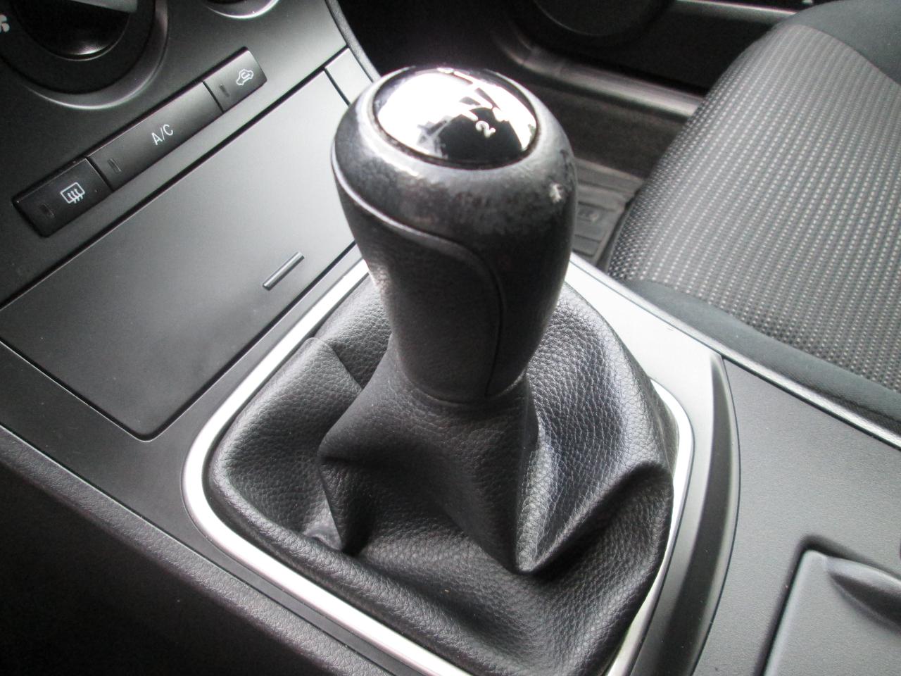 Mazda MAZDA3 I Touring 5-Door 2012