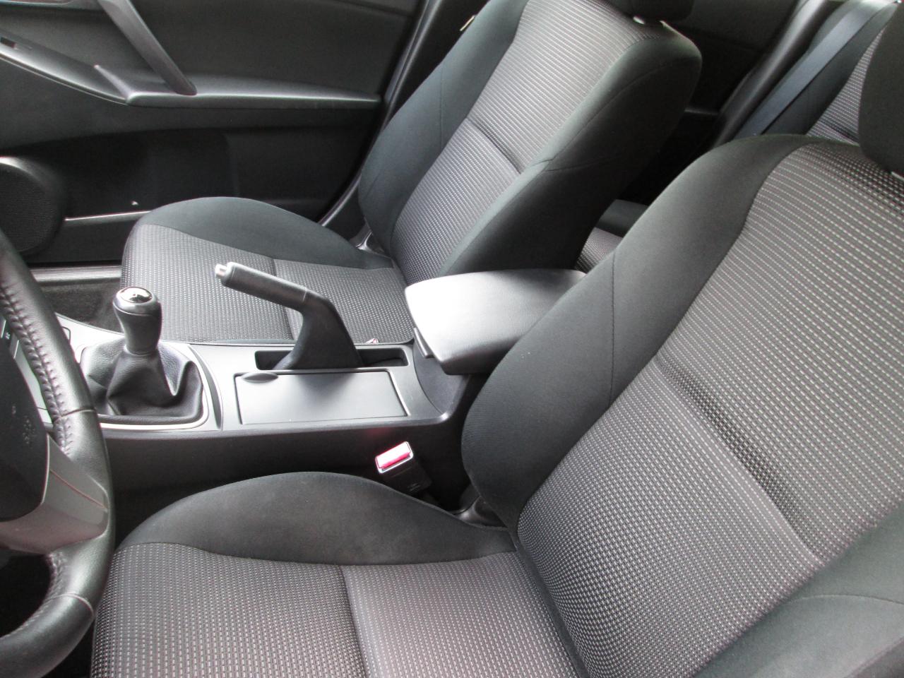 Mazda MAZDA3 I Touring 5-Door 2012