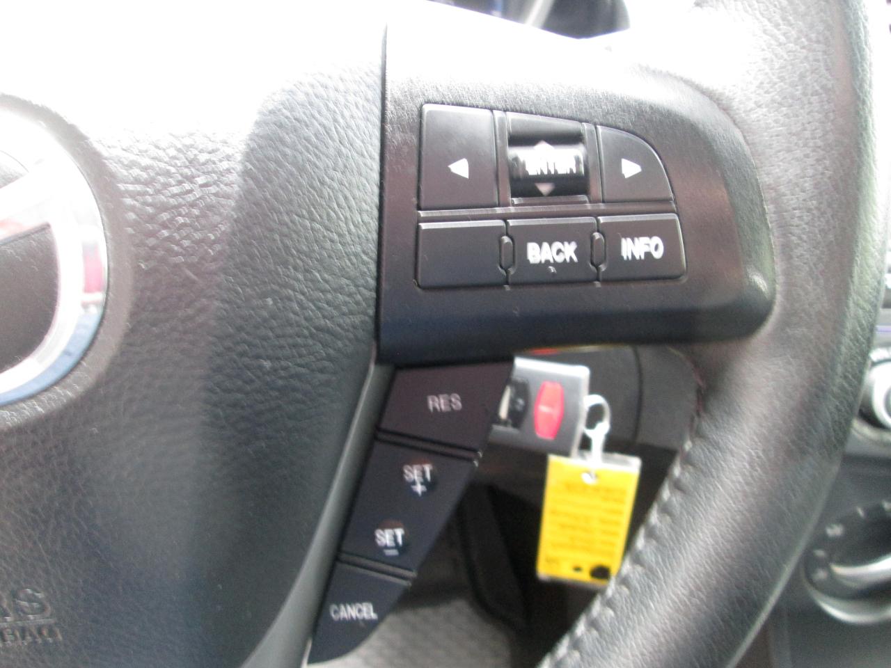 Mazda MAZDA3 I Touring 5-Door 2012