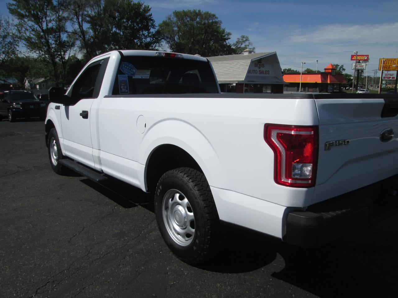 Ford F-150 XL 8-ft. Bed 2WD 2016