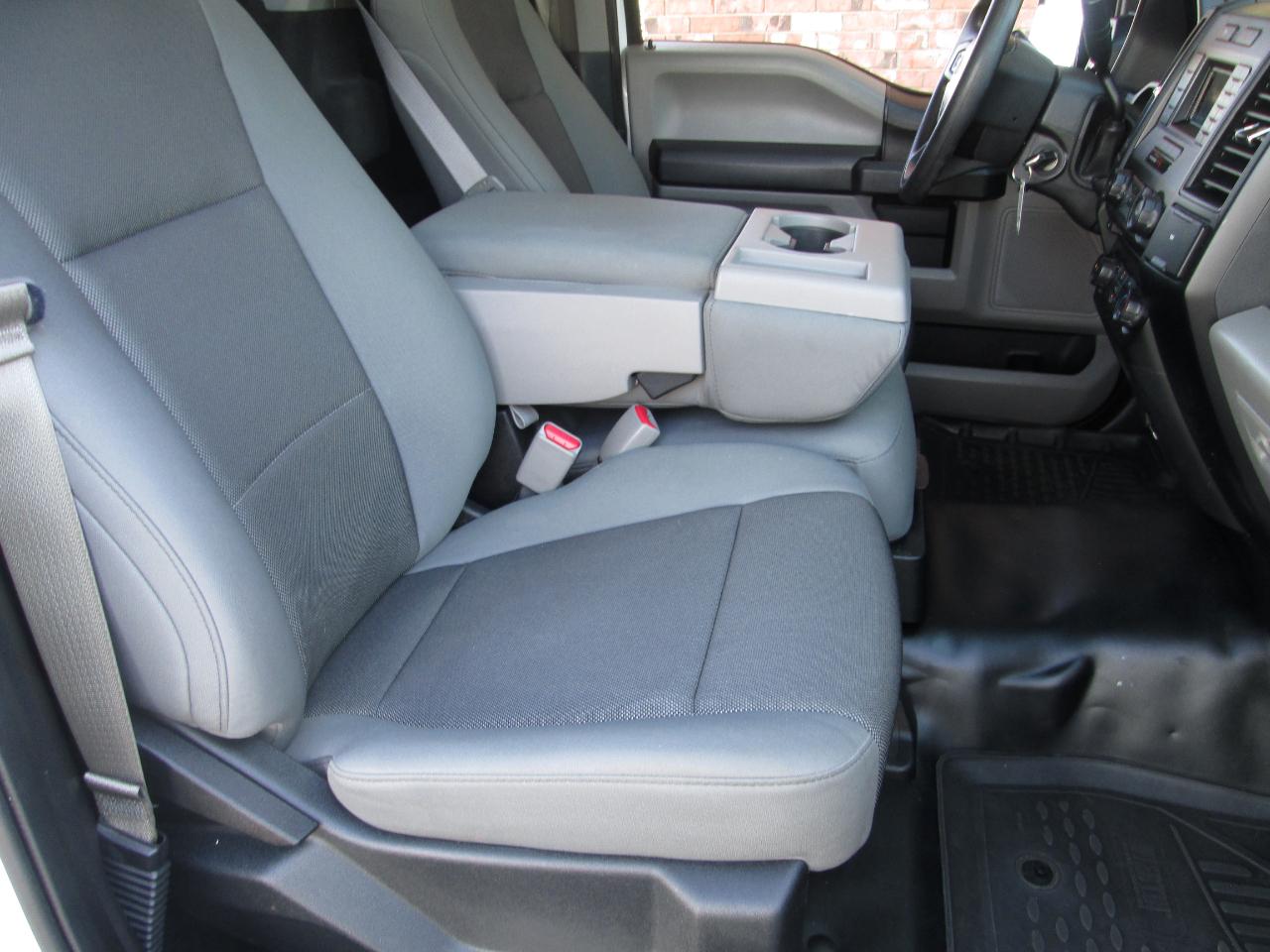 Ford F-150 XL 8-ft. Bed 2WD 2016