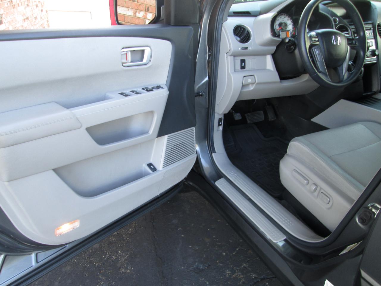 Honda Pilot EX 4WD 5-Spd AT 2012