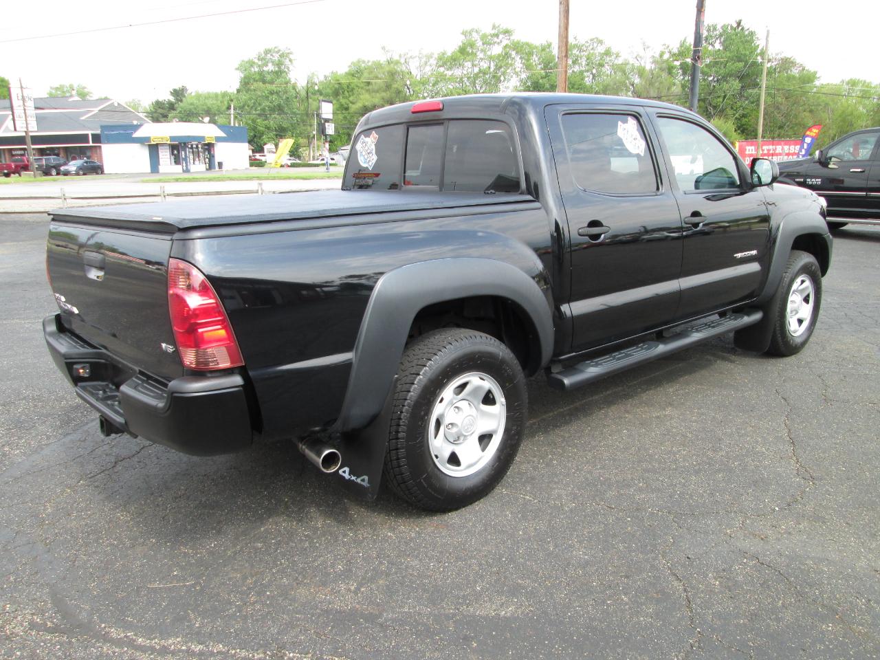 Toyota Tacoma Double Cab V6 5AT 4WD 2015
