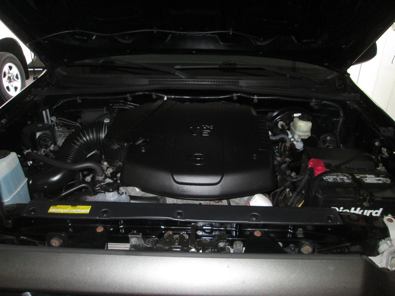 Toyota Tacoma Double Cab V6 5AT 4WD 2015