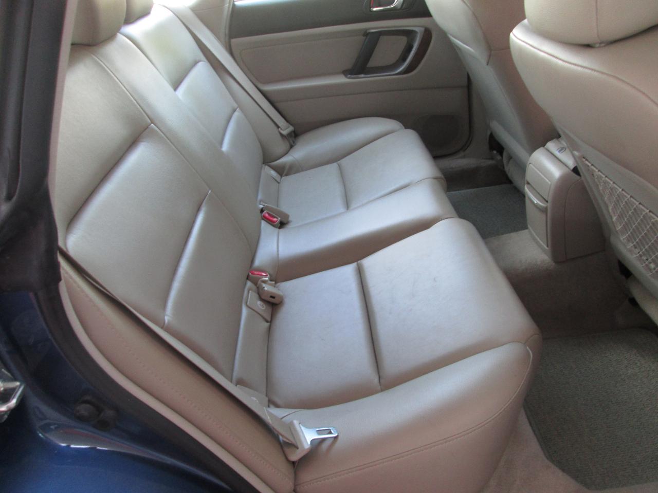 Subaru Outback 2.5i Limited Wagon 2007