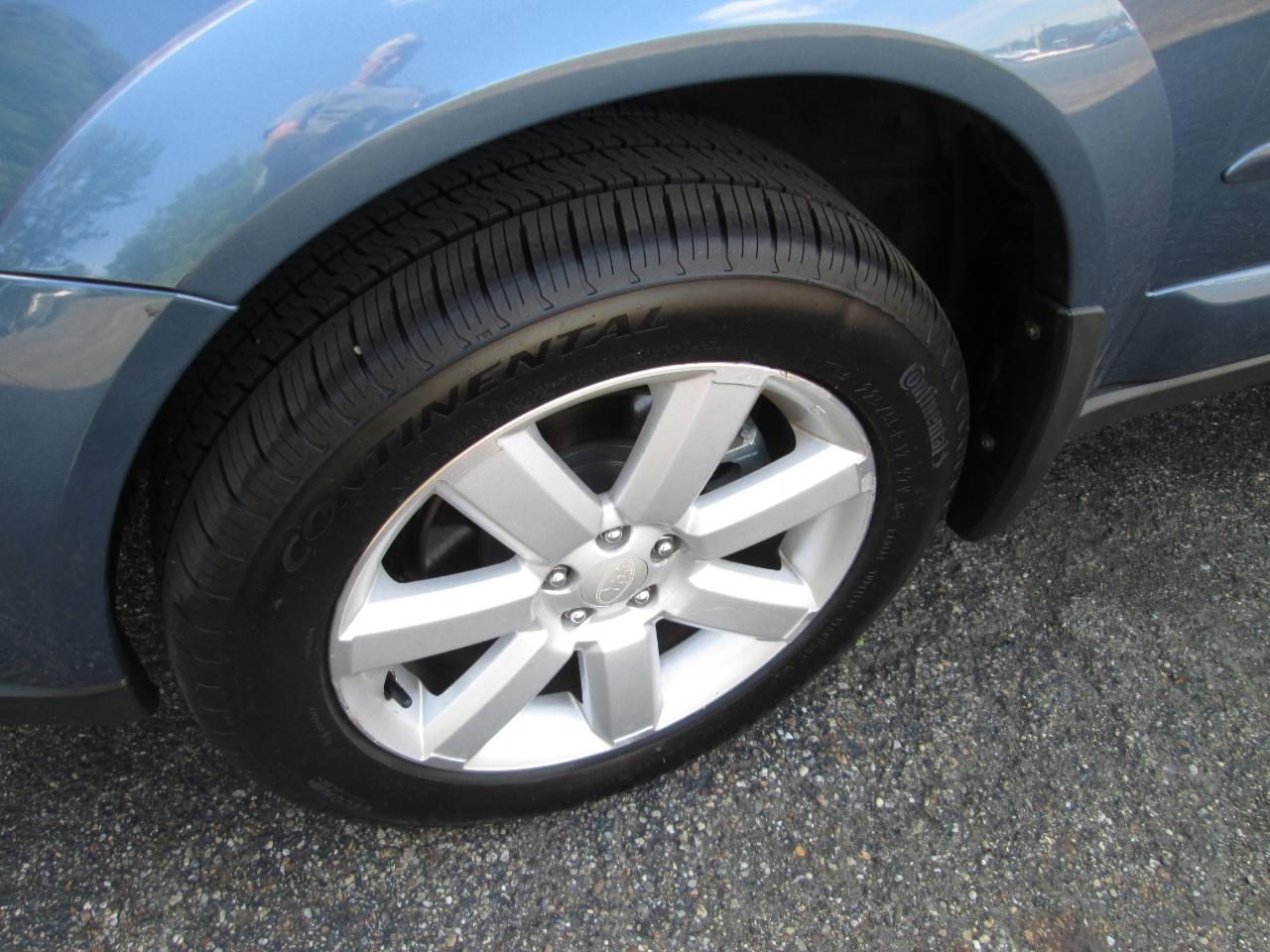 Subaru Outback 2.5i Limited Wagon 2007
