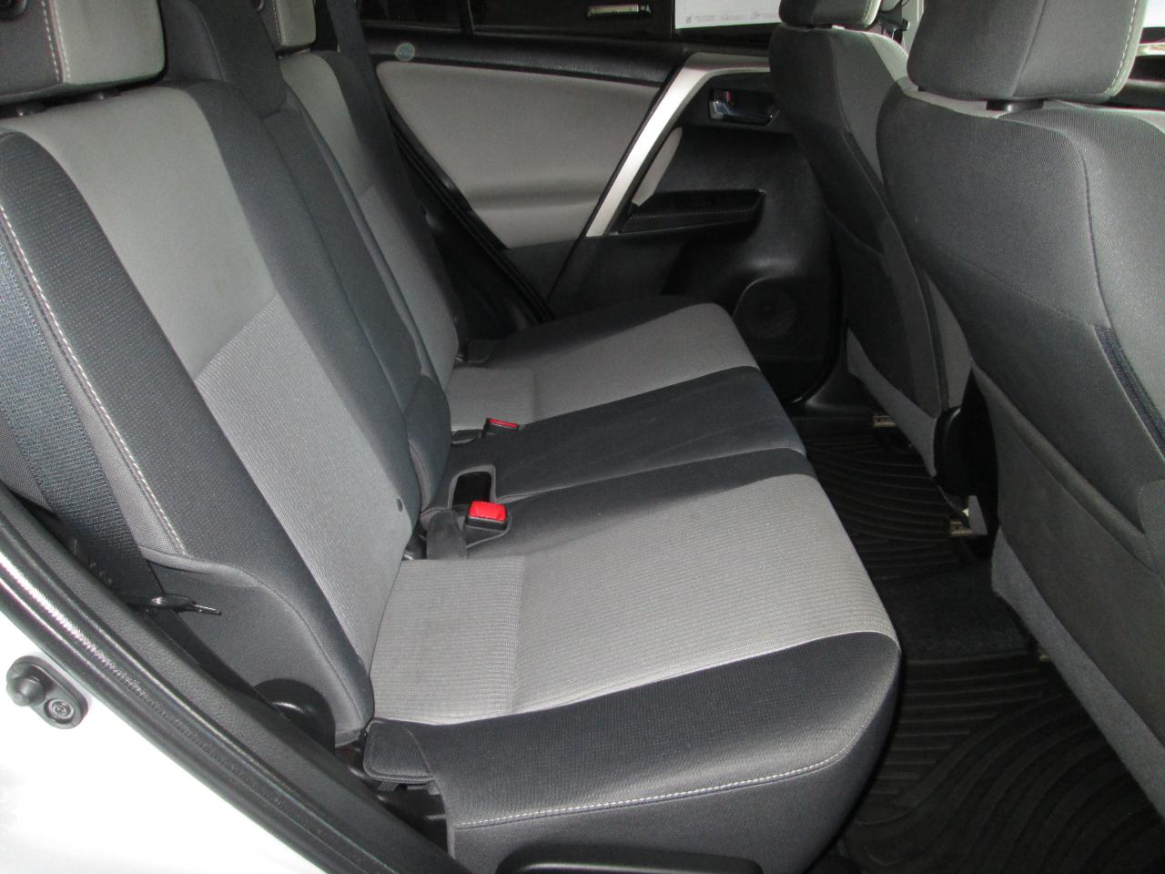 Toyota RAV4 XLE AWD 2014