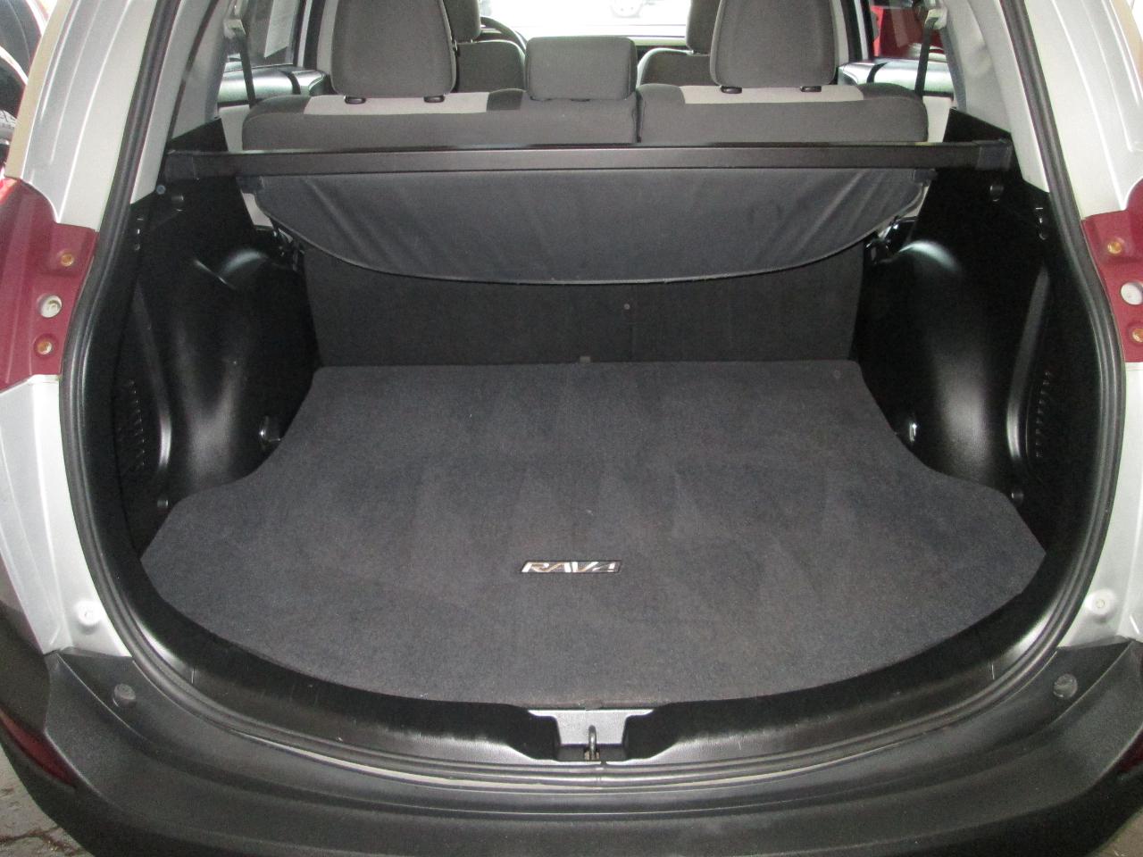 Toyota RAV4 XLE AWD 2014