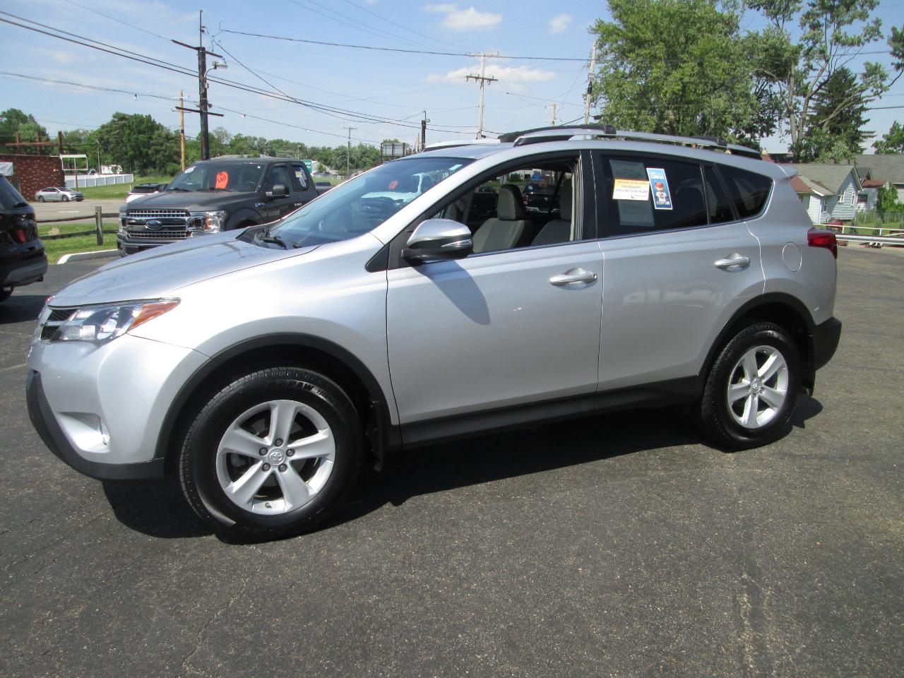 Toyota RAV4 XLE AWD 2014