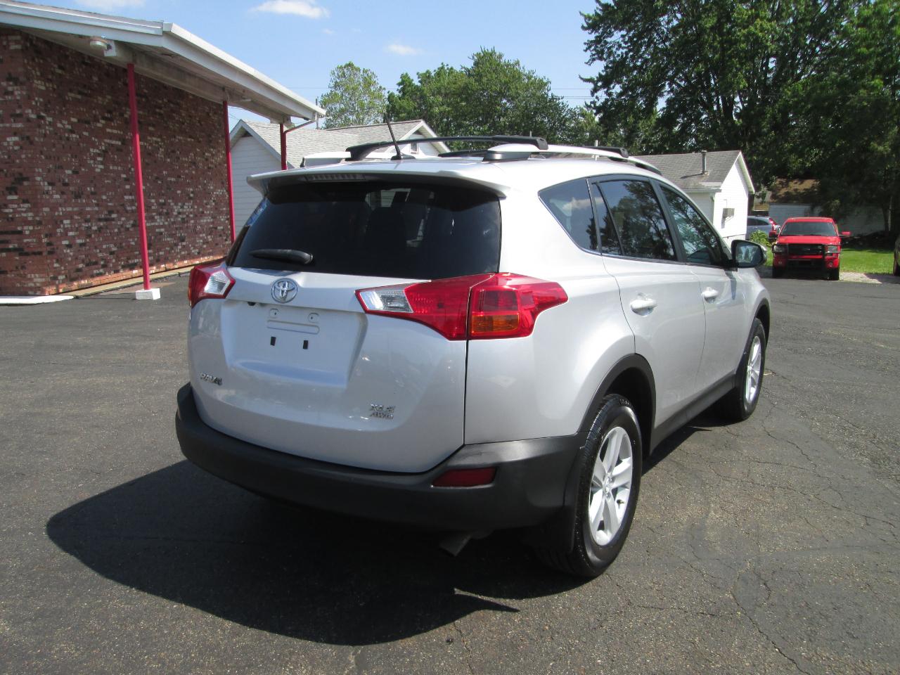 Toyota RAV4 XLE AWD 2014