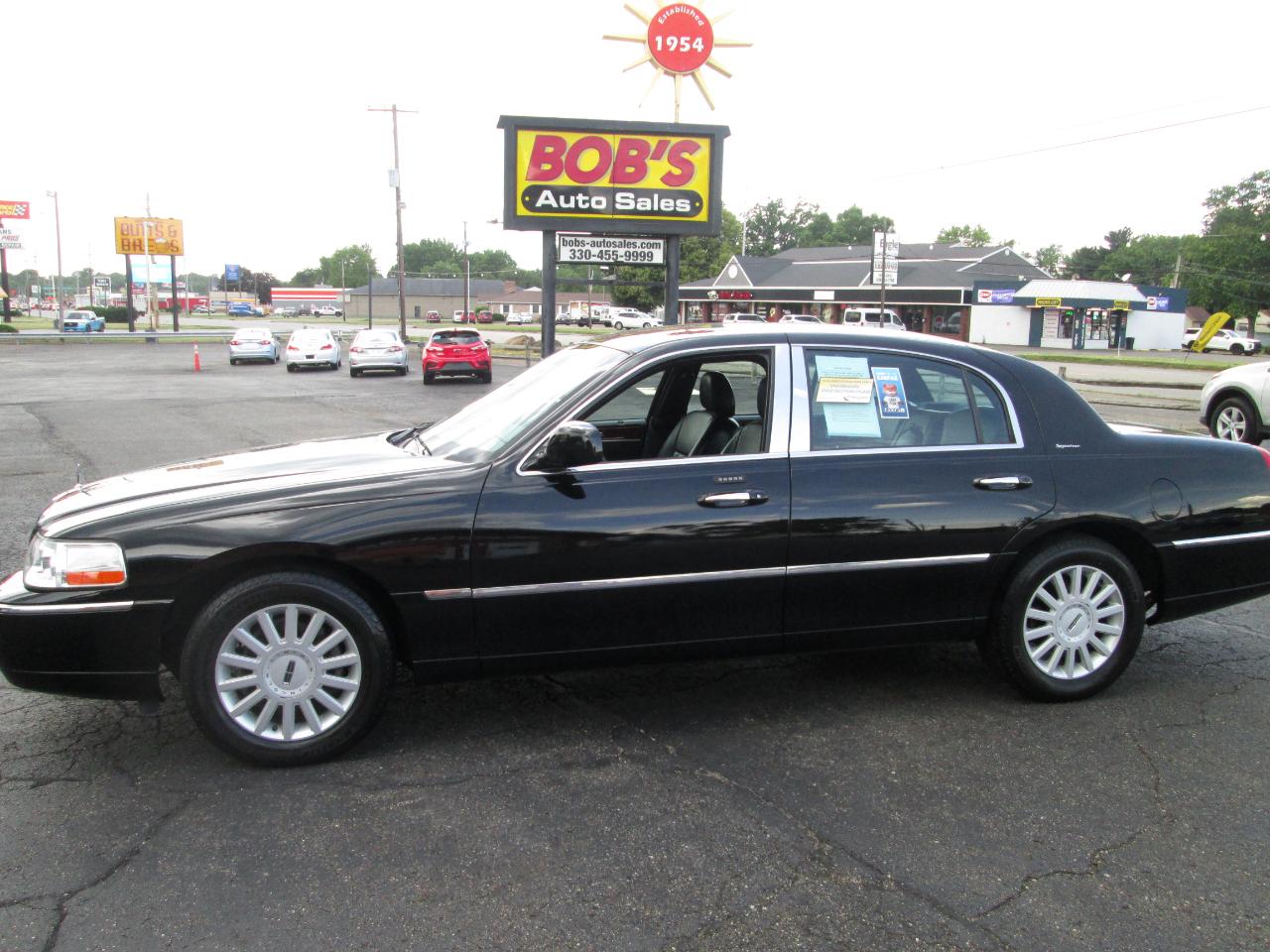 Lincoln Town Car Signature 2005
