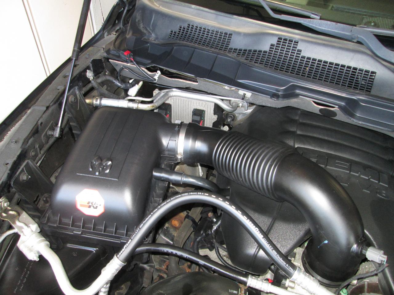 RAM 1500 Laramie Crew Cab SWB 4WD 2013