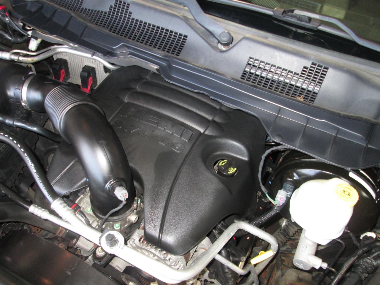 RAM 1500 Laramie Crew Cab SWB 4WD 2013