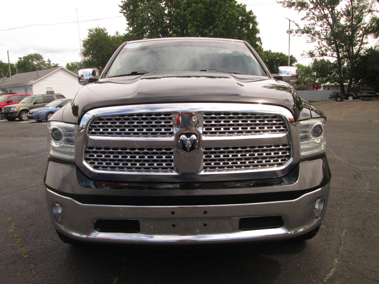 RAM 1500 Laramie Crew Cab SWB 4WD 2013