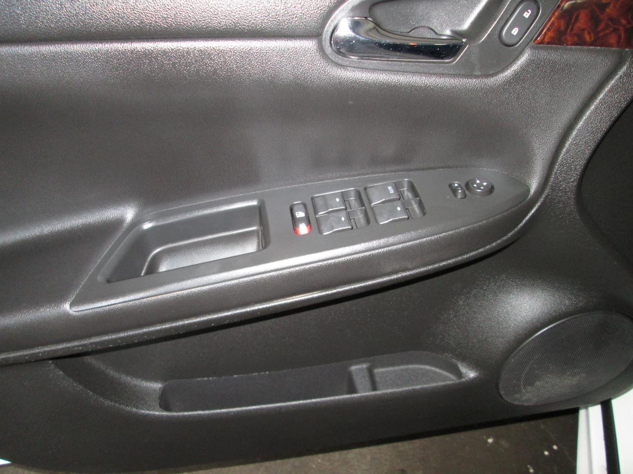 Chevrolet Impala  2012