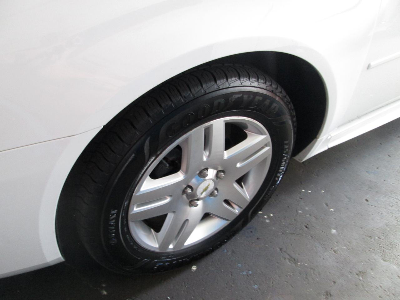 Chevrolet Impala  2012