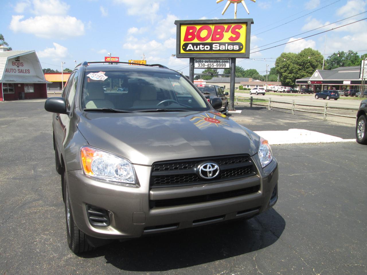 Toyota RAV4 Base I4 4WD with 3rd Row 2009