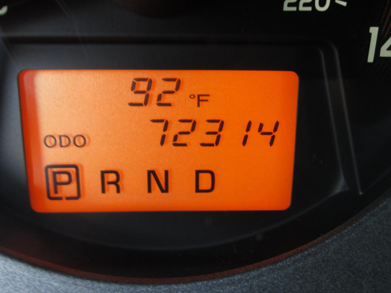 Toyota RAV4 Base I4 4WD with 3rd Row 2009