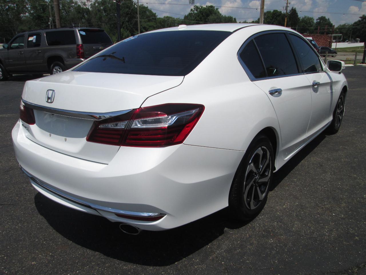 Honda Accord  2017