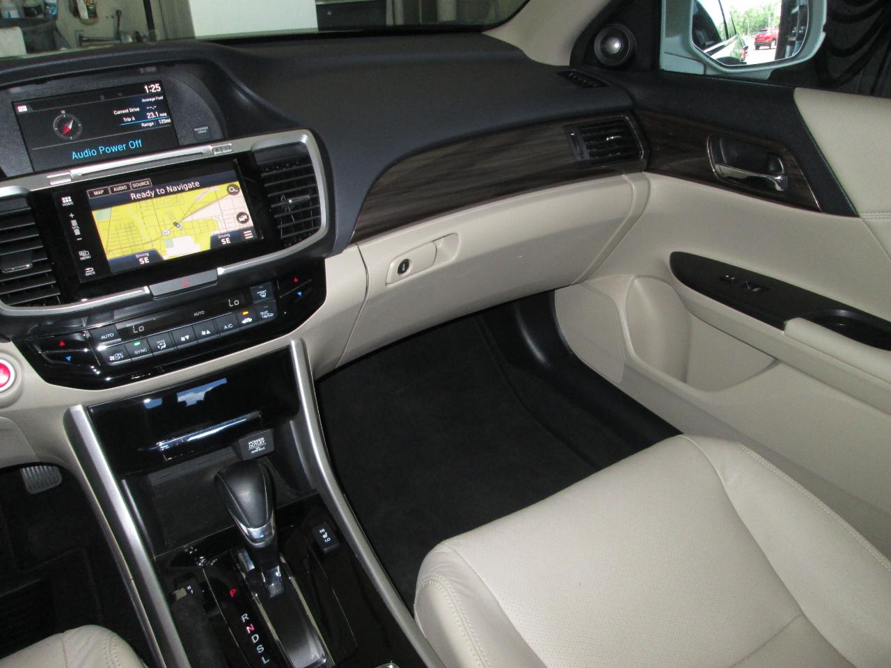 Honda Accord  2017