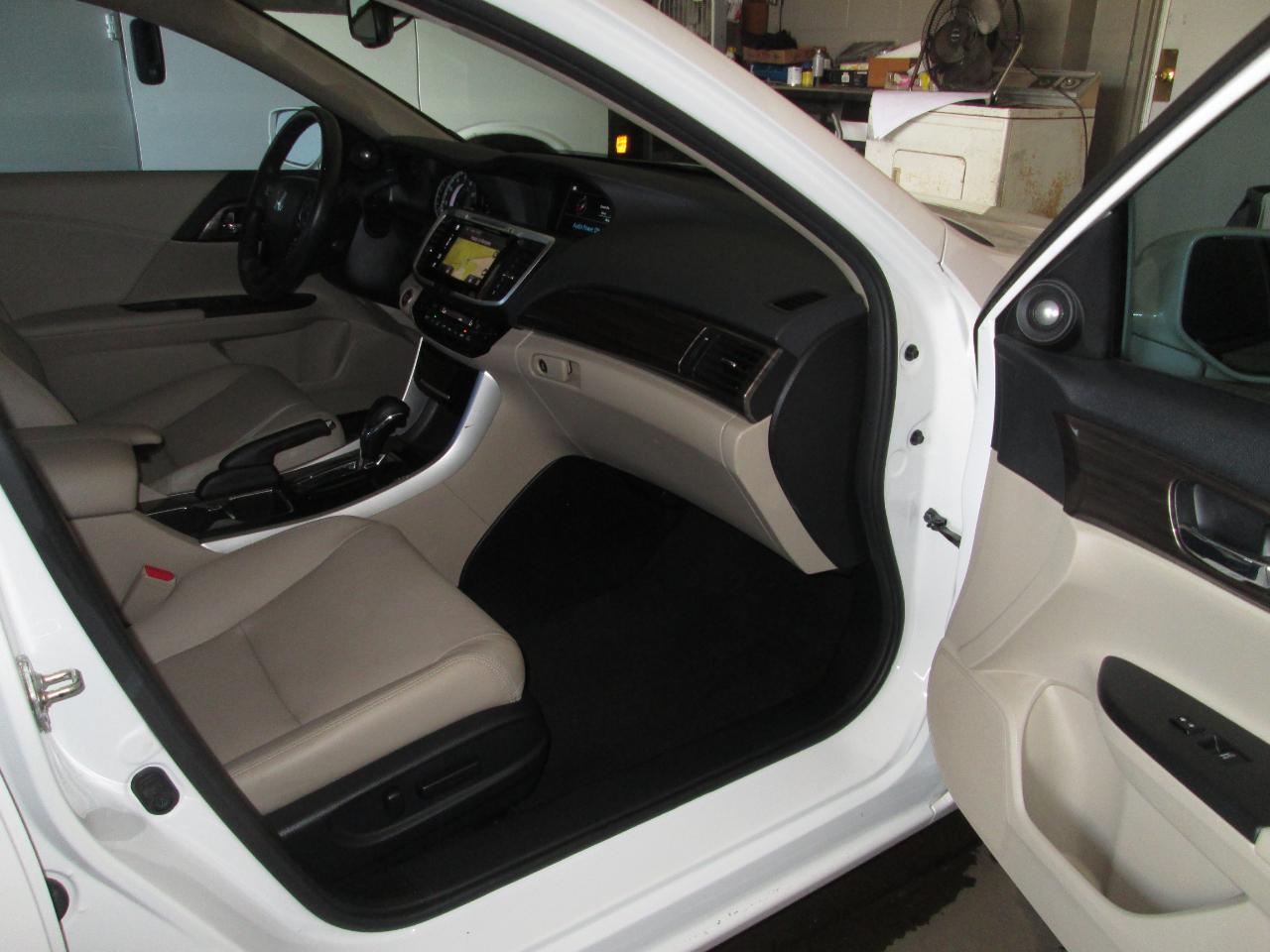 Honda Accord  2017