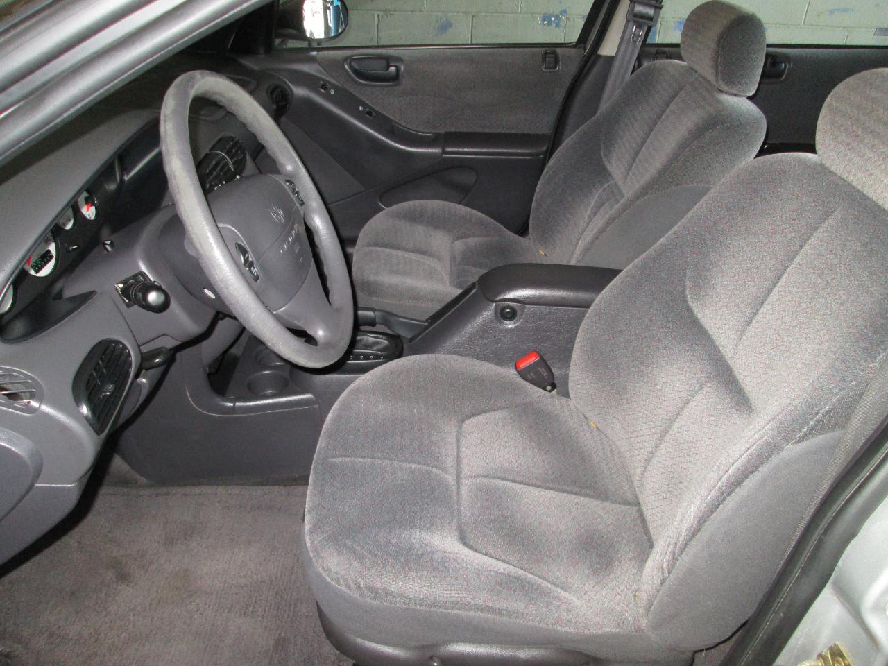 Dodge Stratus SE 2000