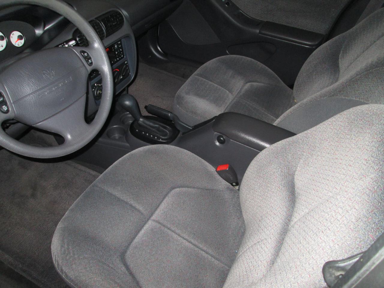Dodge Stratus SE 2000