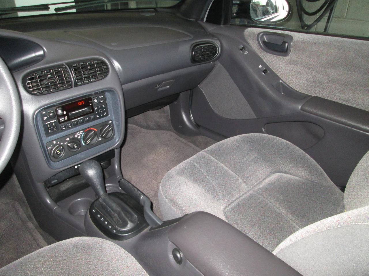 Dodge Stratus SE 2000