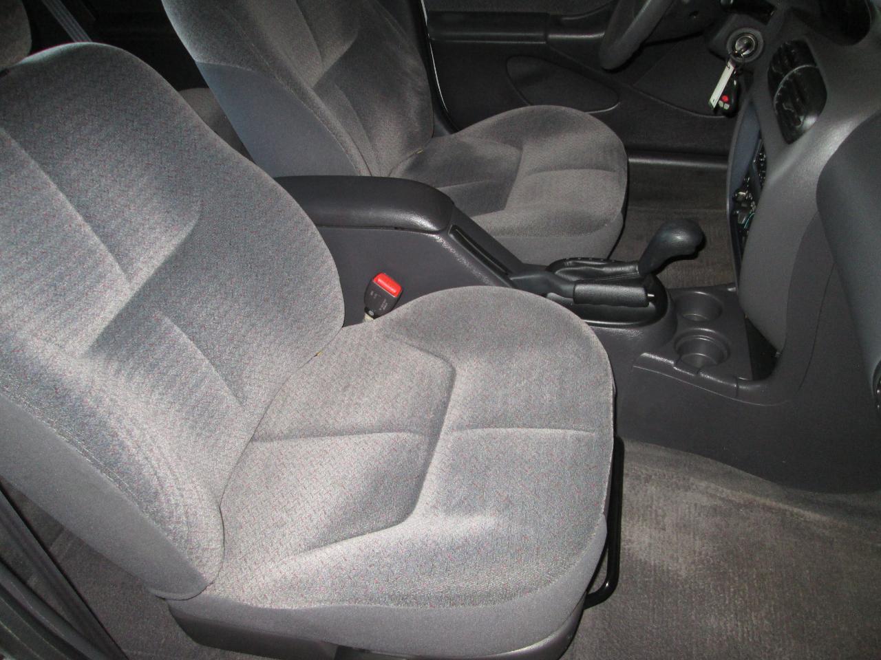 Dodge Stratus SE 2000