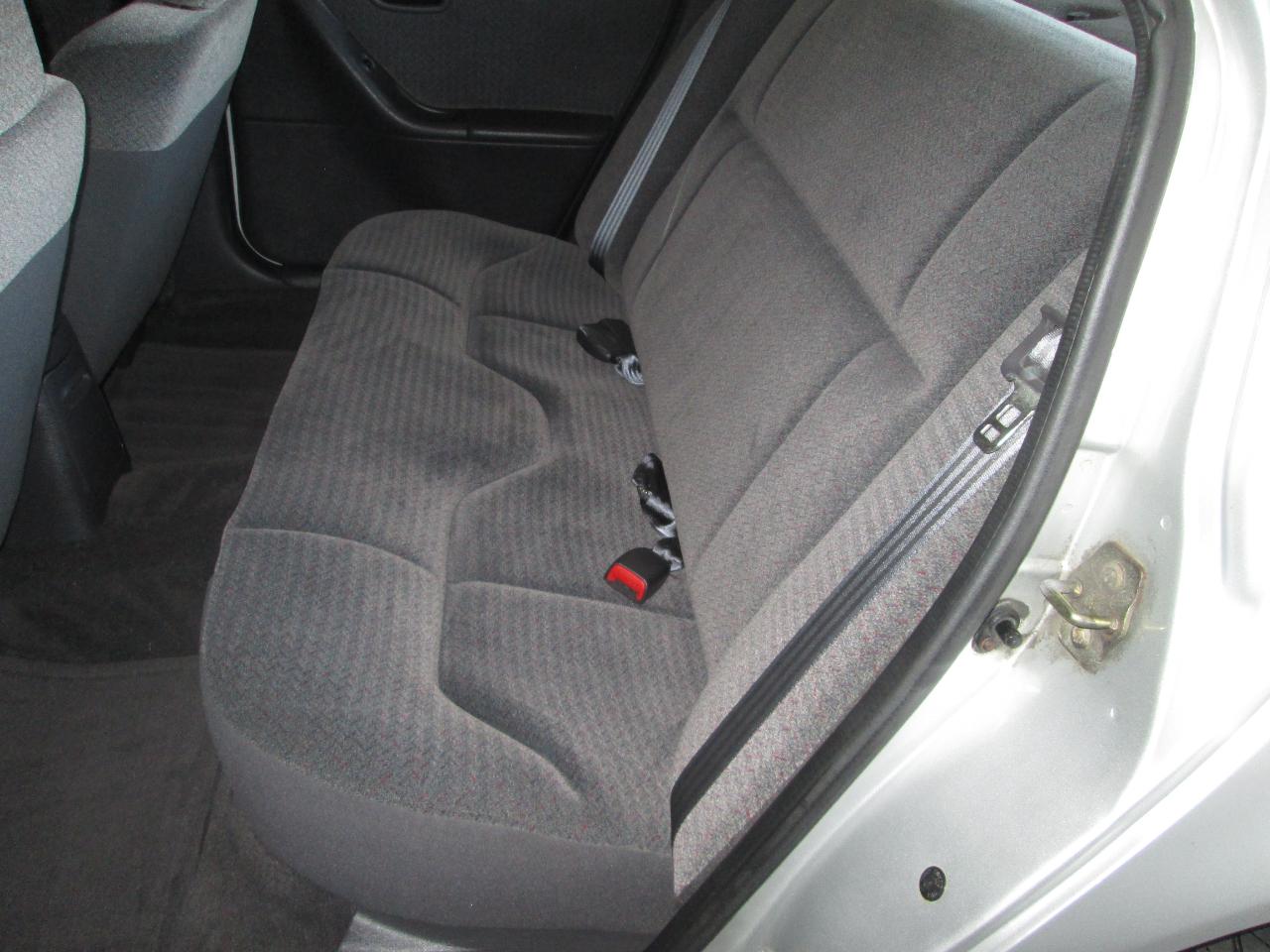 Dodge Stratus SE 2000