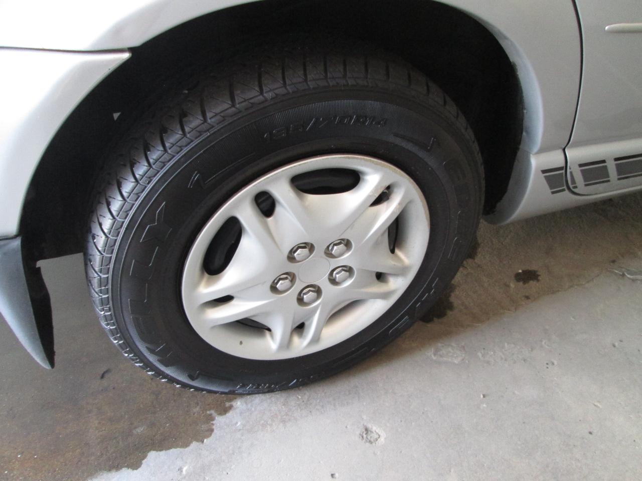 Dodge Stratus SE 2000