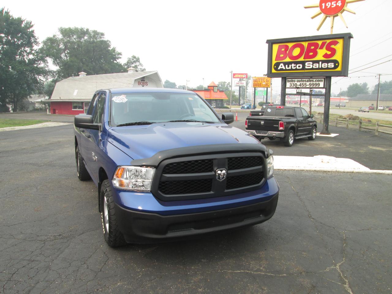 RAM 1500 Tradesman Quad Cab 4WD 2015