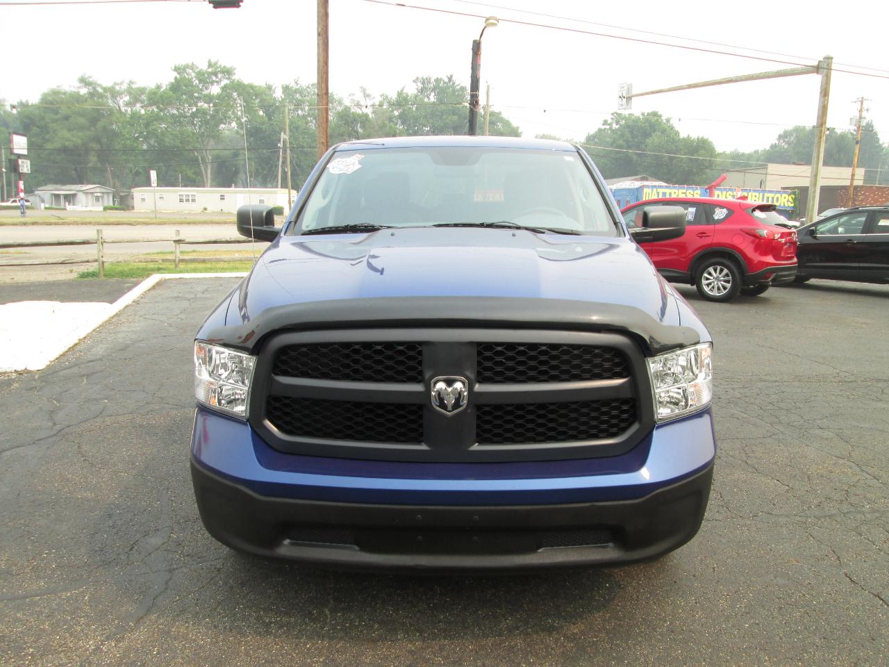 RAM 1500 Tradesman Quad Cab 4WD 2015
