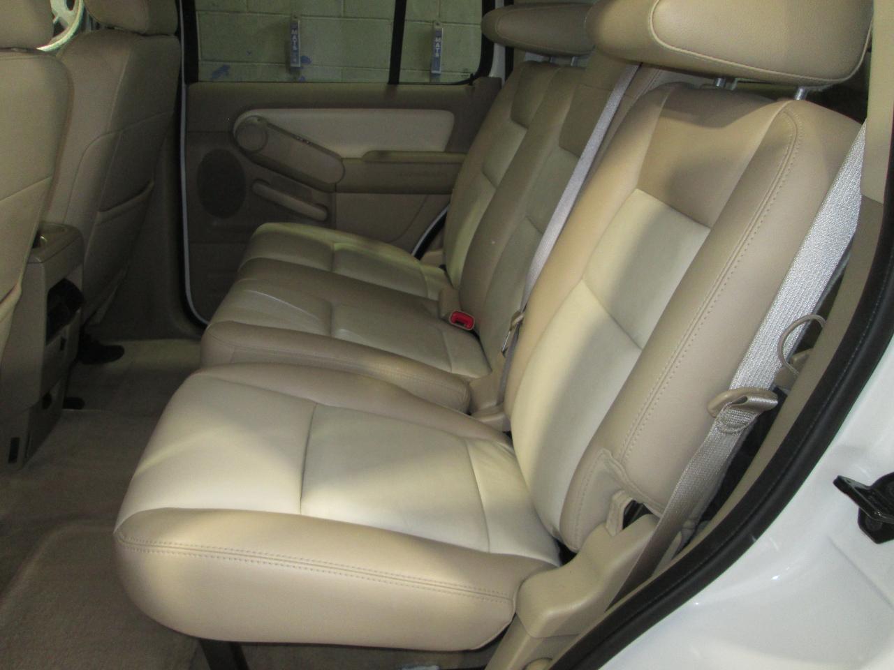 Ford Explorer Eddie Bauer 4.0L 4WD 2008