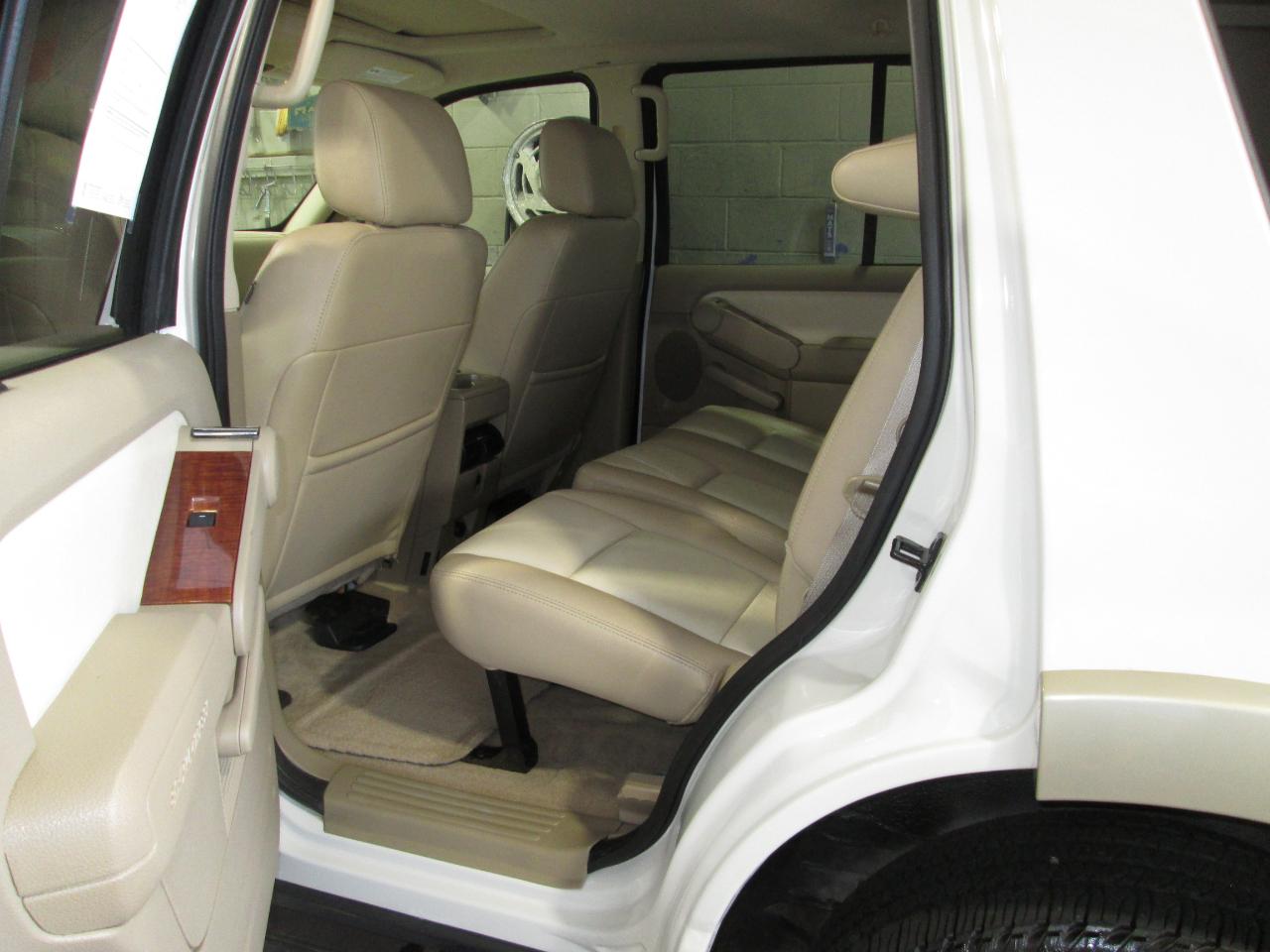 Ford Explorer Eddie Bauer 4.0L 4WD 2008