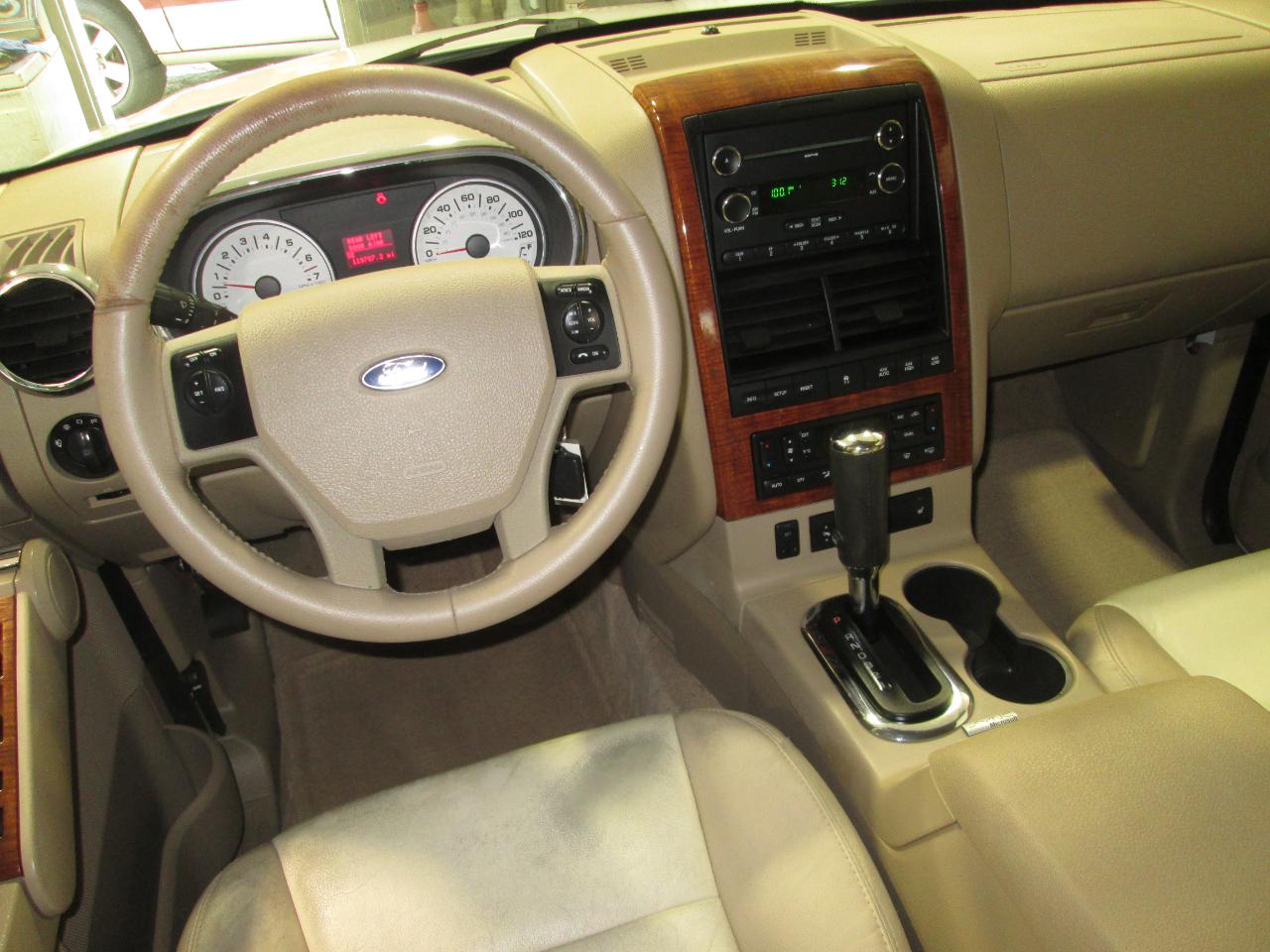Ford Explorer Eddie Bauer 4.0L 4WD 2008
