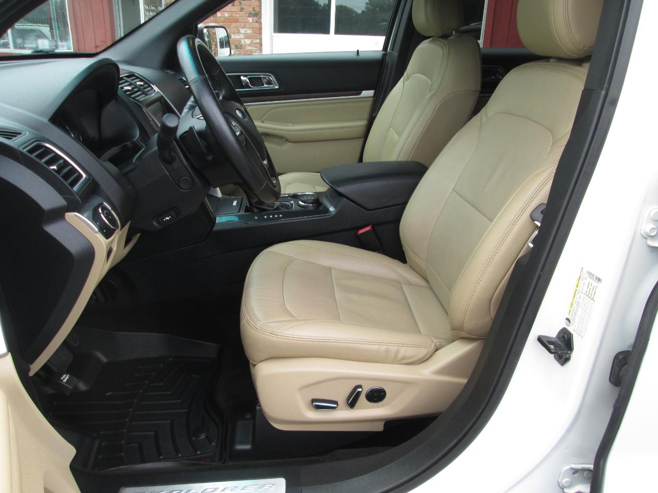 Ford Explorer Limited 4WD 2016