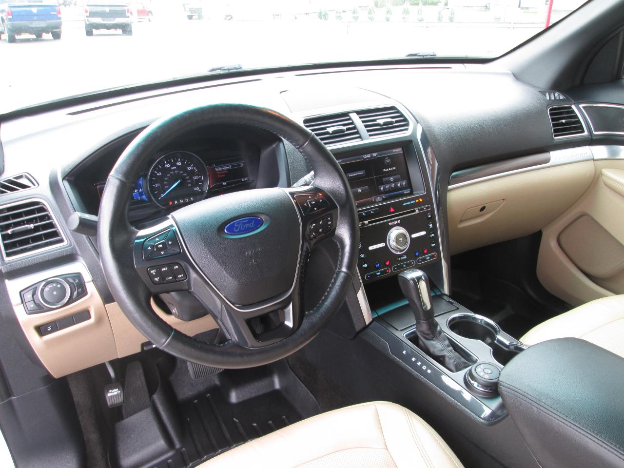 Ford Explorer Limited 4WD 2016