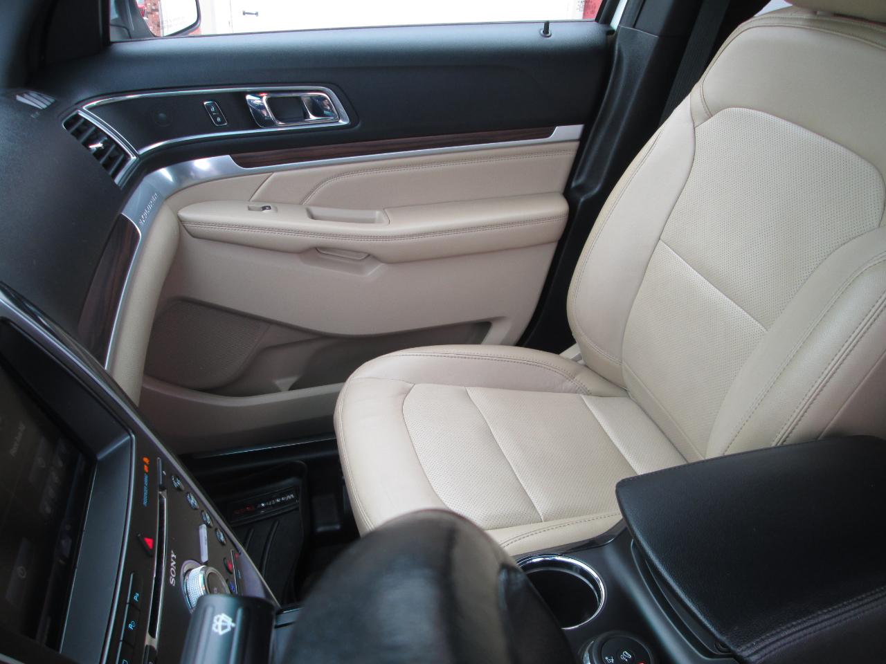 Ford Explorer Limited 4WD 2016