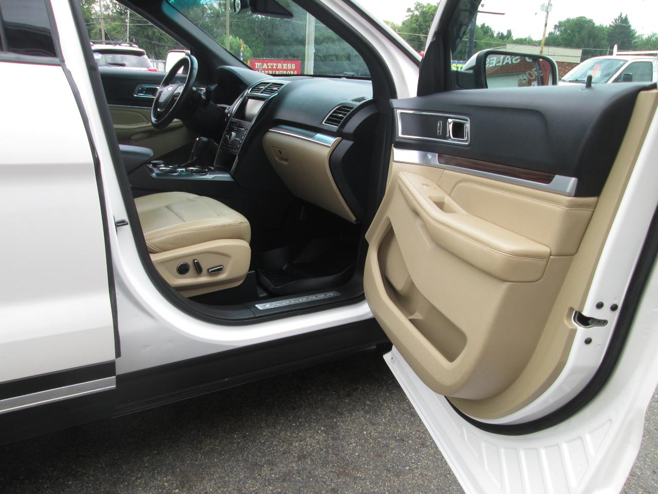 Ford Explorer Limited 4WD 2016
