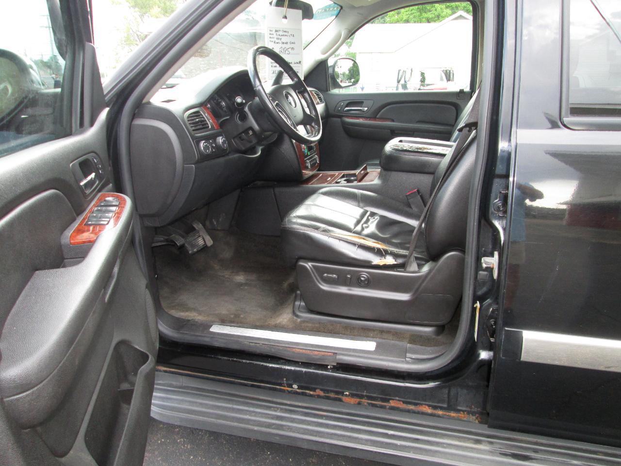 Chevrolet Suburban LTZ 1500 4WD 2007