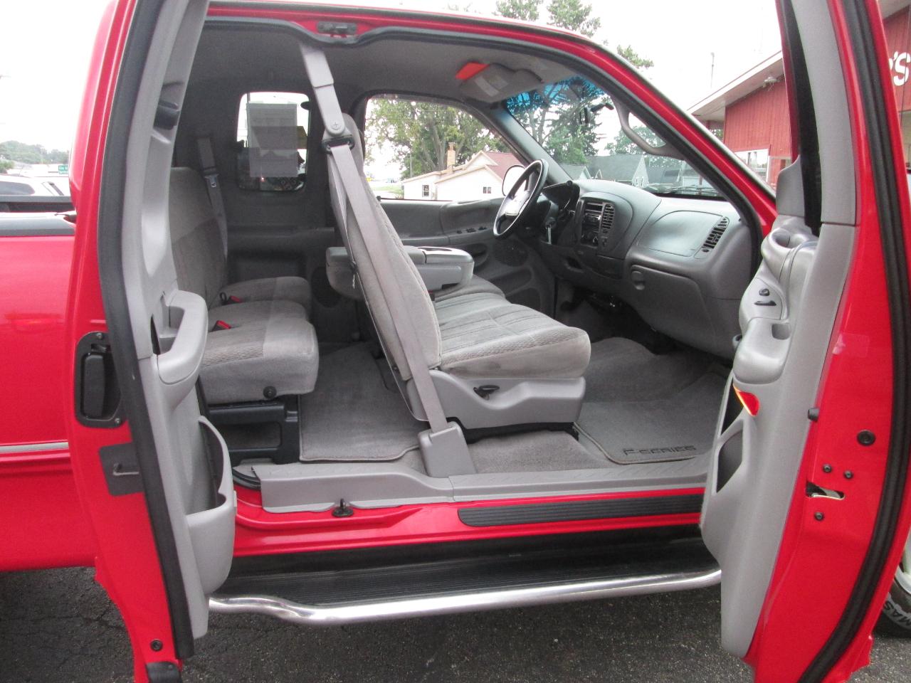 Ford F-150 XLT SuperCab Short Bed 4WD 1998