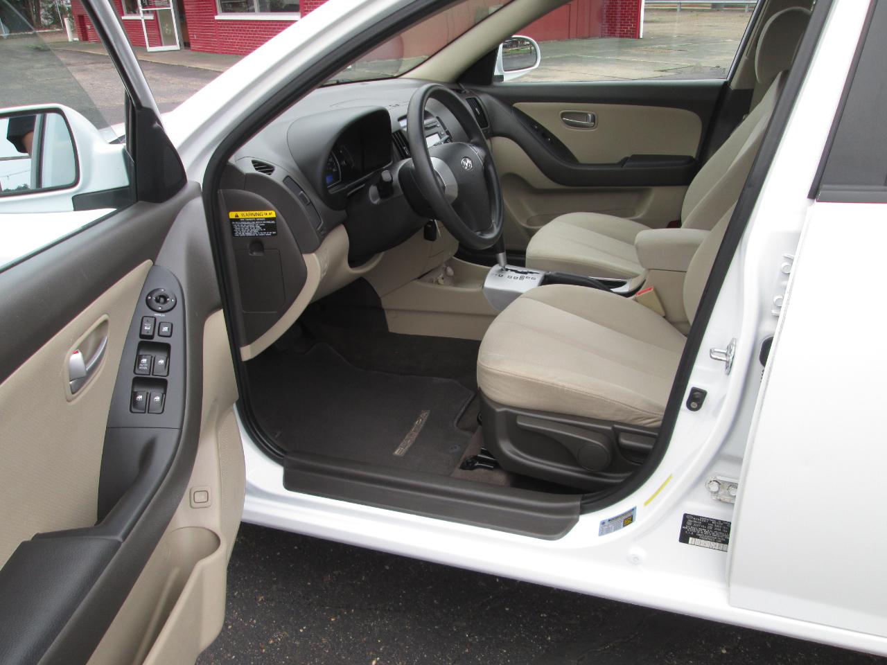 Hyundai Elantra GLS 2009