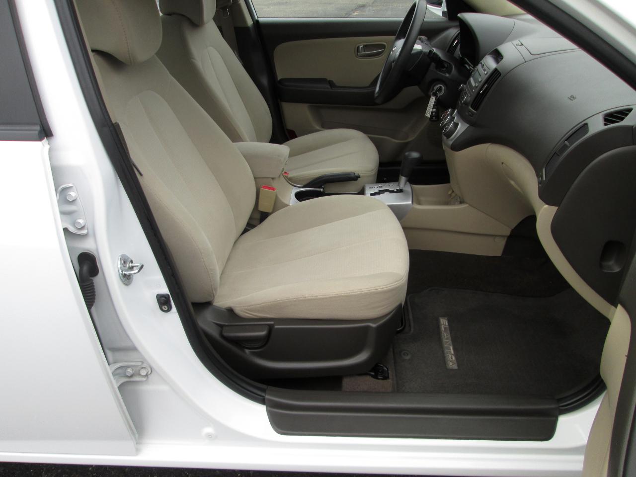 Hyundai Elantra GLS 2009