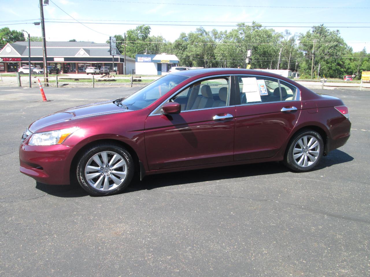 Honda Accord EX-L V-6 Sedan AT 2011