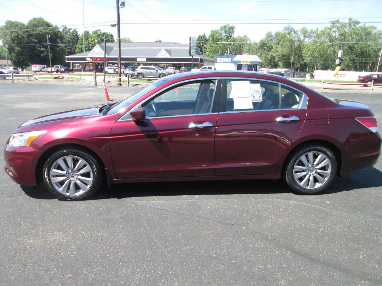 Honda Accord EX-L V-6 Sedan AT 2011