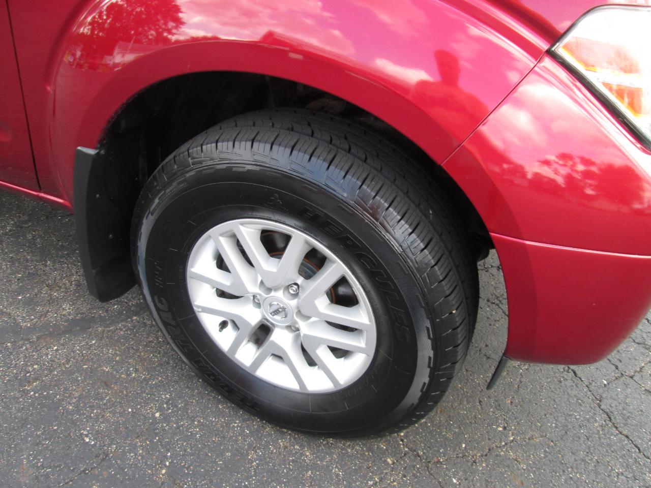 Nissan Frontier SV King Cab 4X4 V6 2020
